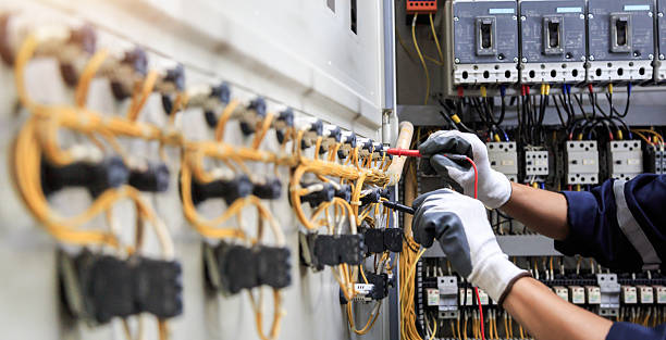 Professional Electrician technician working in Annandale, MN